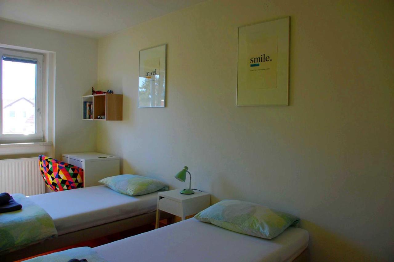 Apartments Peter & Free Parking Ljubljana Extérieur photo