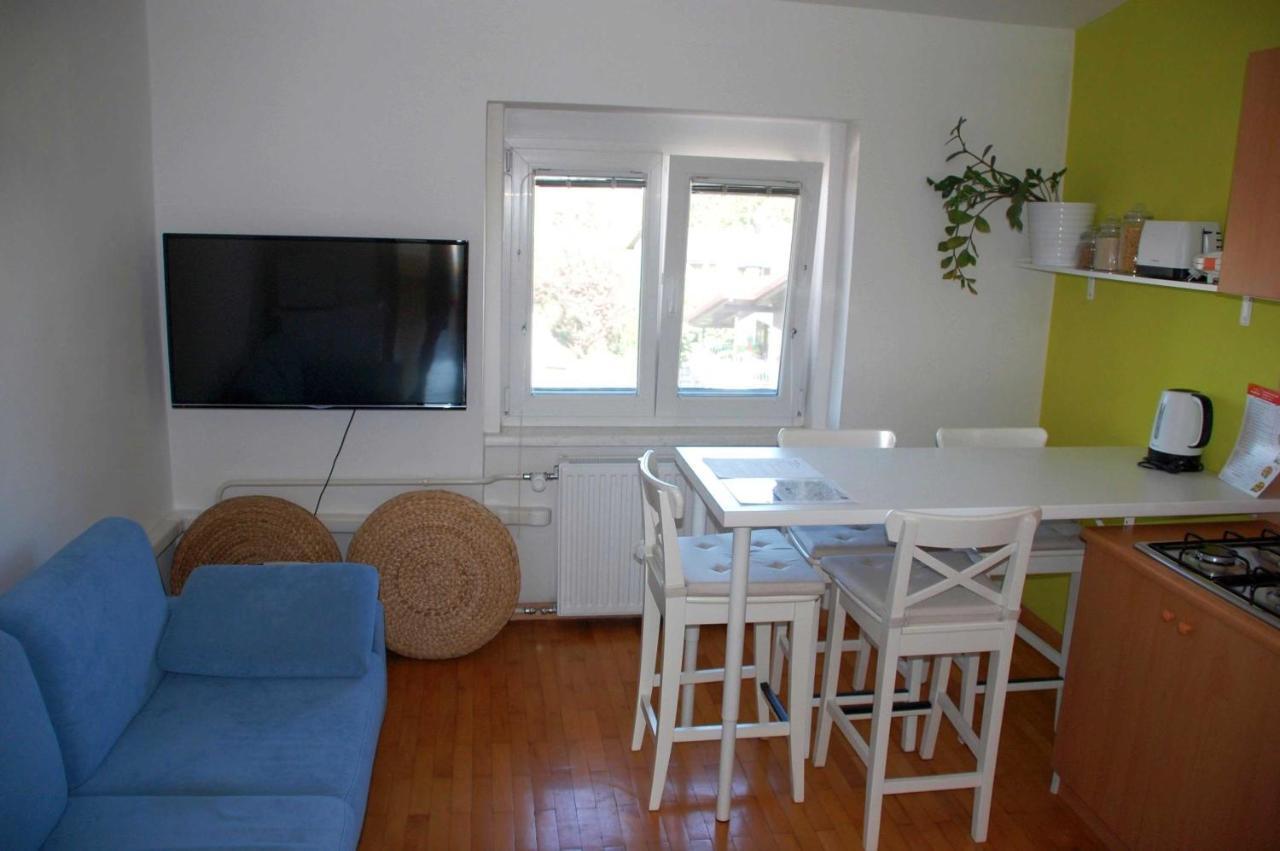 Apartments Peter & Free Parking Ljubljana Extérieur photo